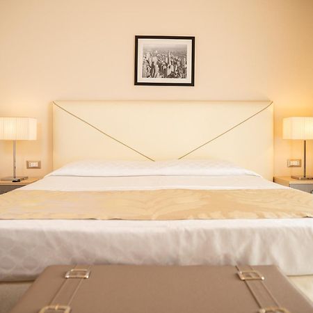 Hotel Ariston Molino Buja アーバノ・テルメ 部屋 写真