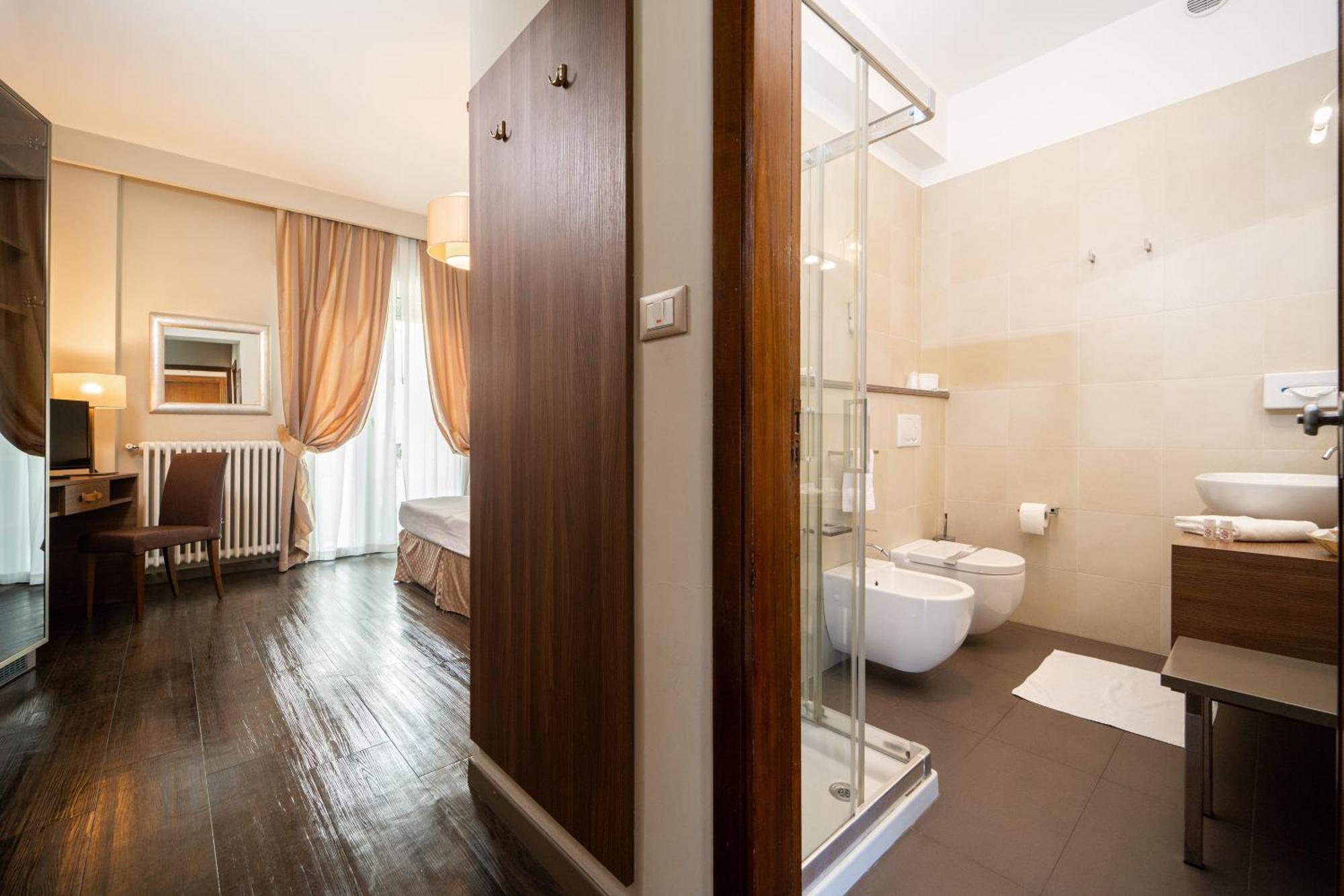 Hotel Ariston Molino Buja アーバノ・テルメ 部屋 写真