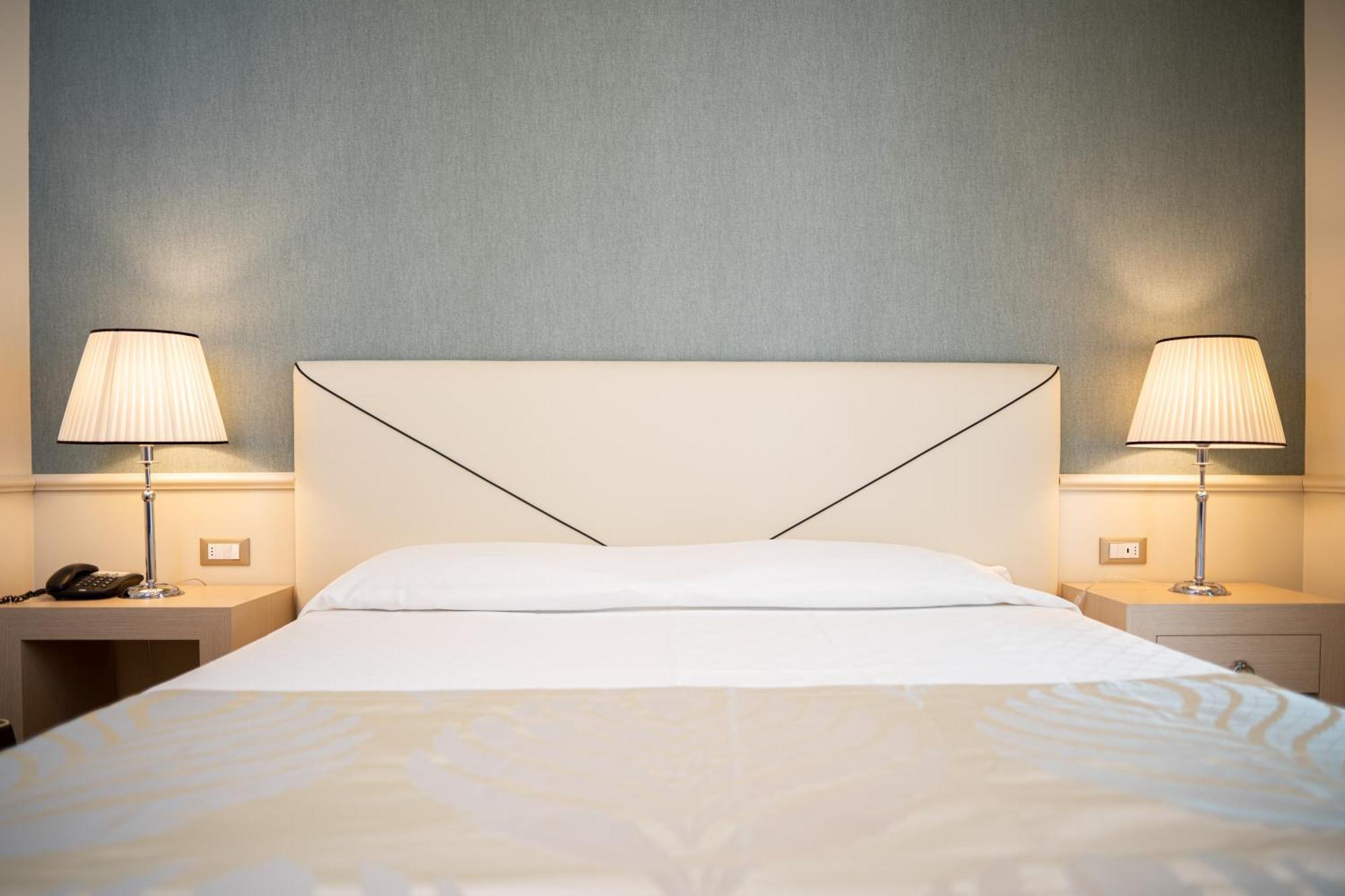 Hotel Ariston Molino Buja アーバノ・テルメ 部屋 写真
